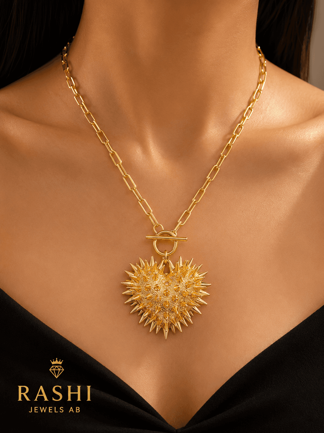 Gold Necklace — image 1